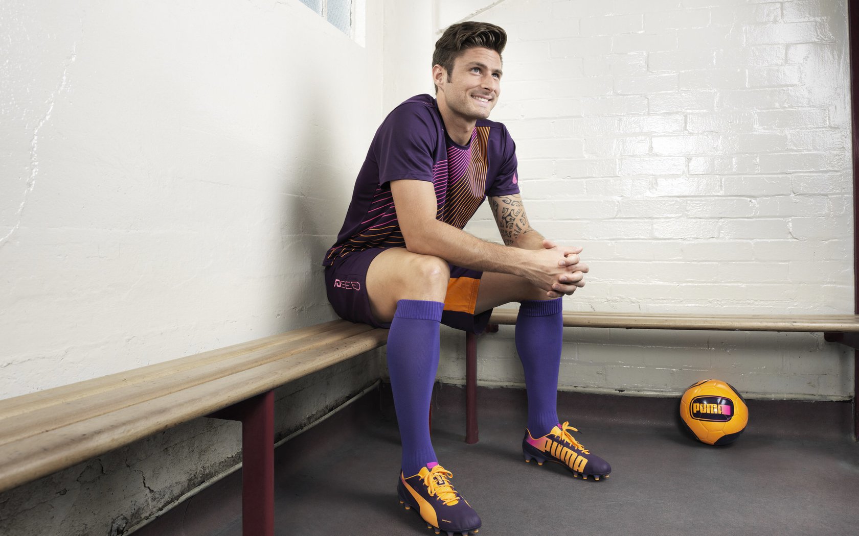 勇士开启魔鬼赛程:13天8战含6连客,勇士richmond