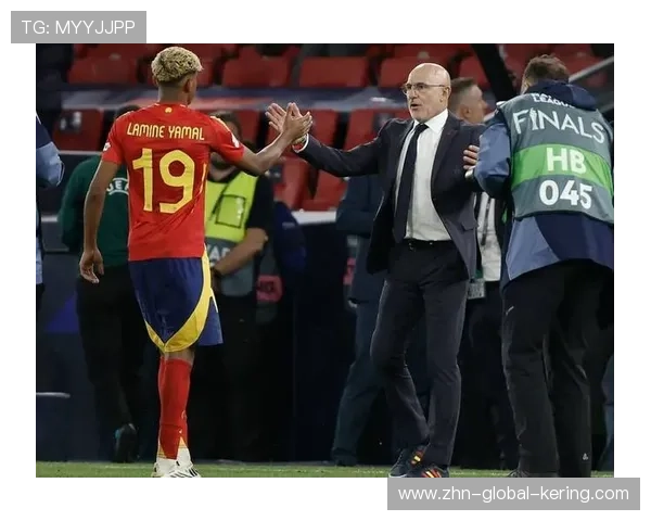 巴塞罗那右路打开，亚马尔连续突破成功